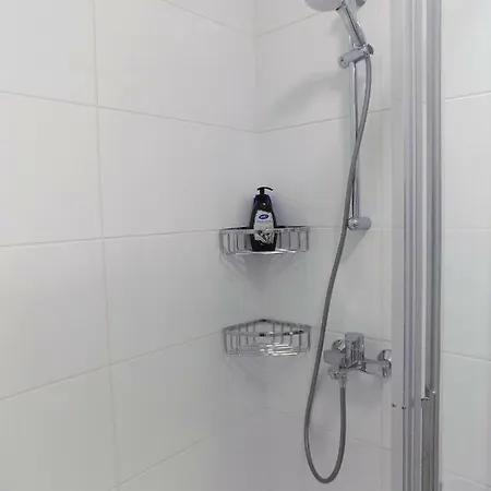 2b New Ground Floor Pool Apt - Dasoudi Beach 아파트 *